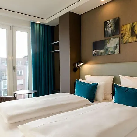 Hotel One Amsterdam-waterloop Amsterdam