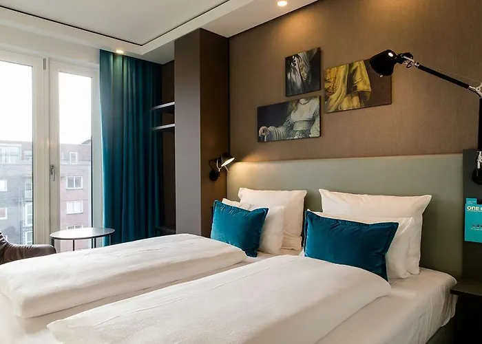Otel One Amsterdam-waterloop *